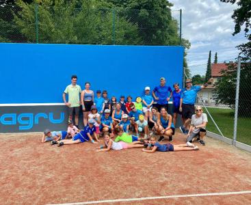 Ferien(S)pass am Tennisplatz